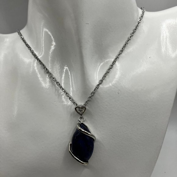 Genuine Lapis Lazuli Gemstone Pendant and 18 inch Stainless Steel Chain New - Picture 12 of 13